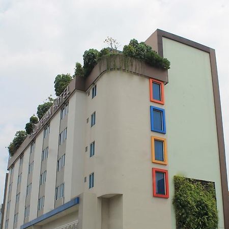 Hotel Falatehan Jakarta Exterior foto